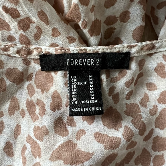 Forever 21 Beige Animal Print V-Neck Blouse - Picture 4 of 5